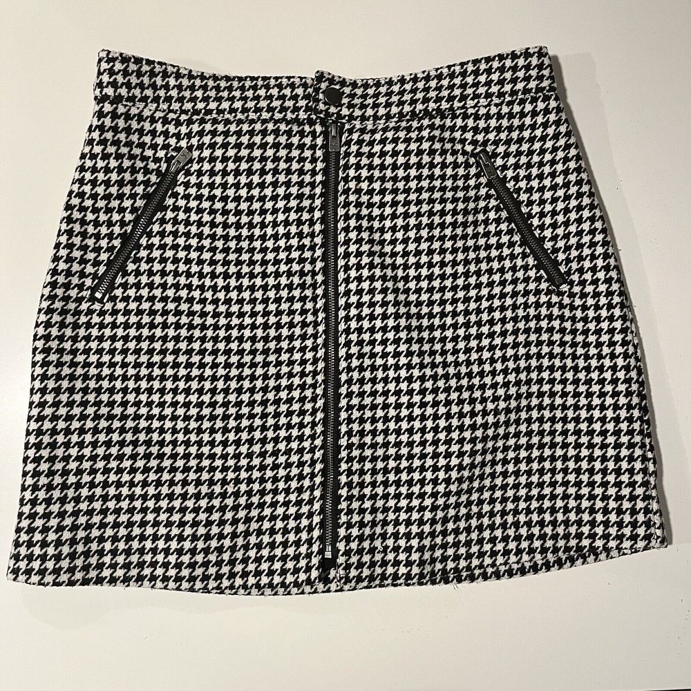 Hollister Women's Medium Ultra High Rise Houndstooth Front Zipper Mini Skirt